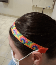 Load image into Gallery viewer, Button headband
