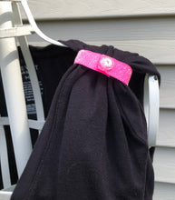 Load image into Gallery viewer, pink sleeve clip on black tshirt
